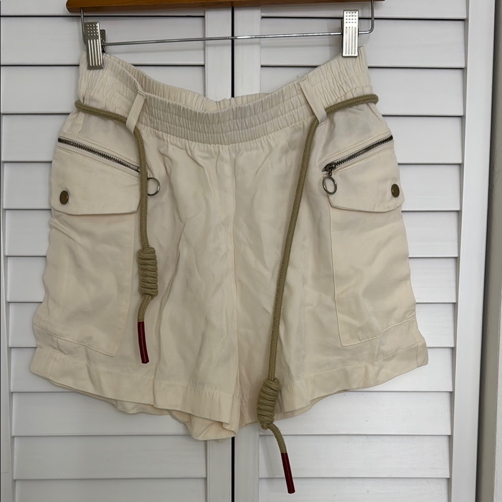 Zara Cream Cargo Shorts with Tailored Fit